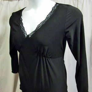 Suzy in The City Black Stretch Top Size M NWOT